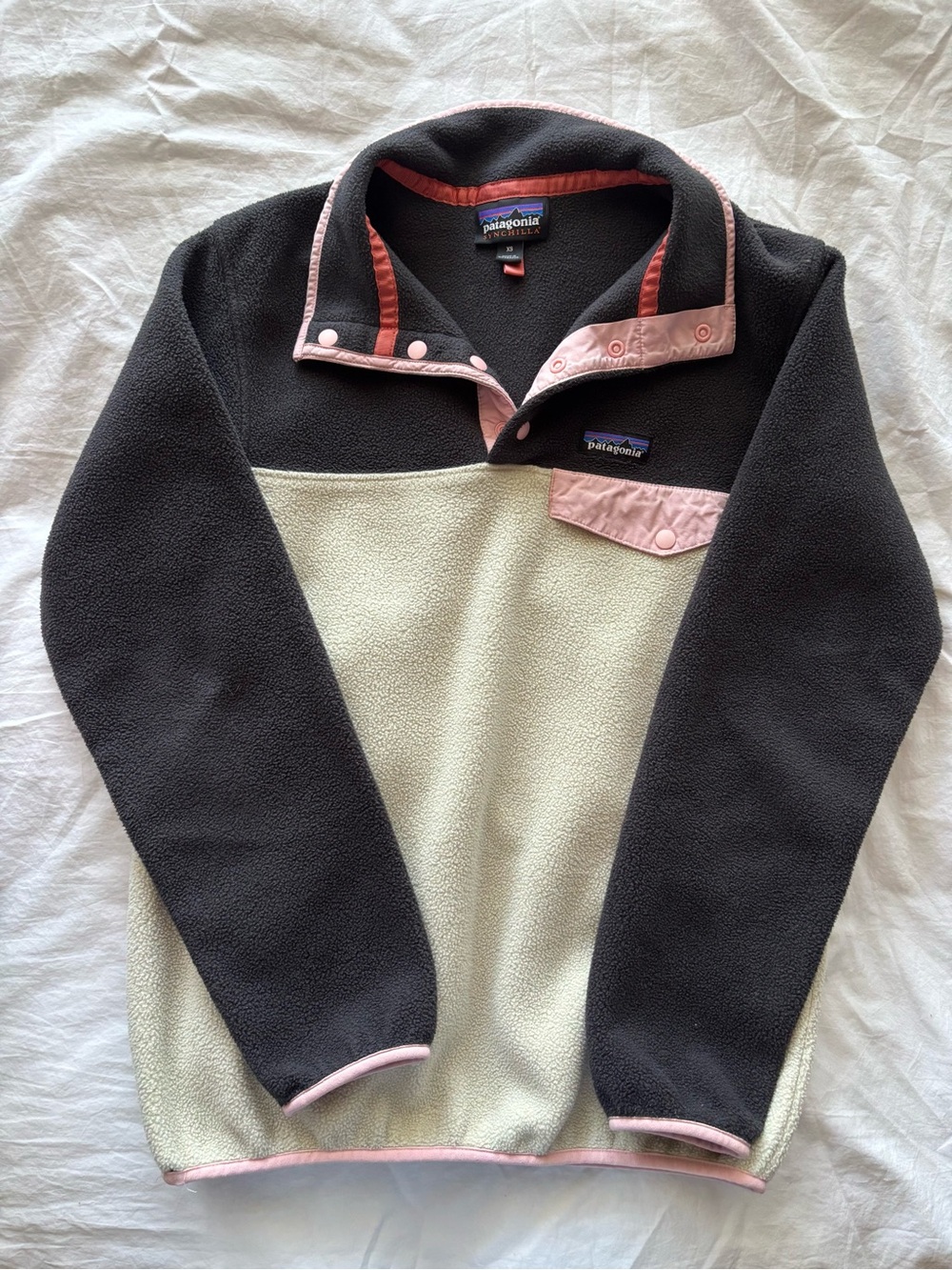 Patagonia Snap Fleece in Black, Cream & Pink